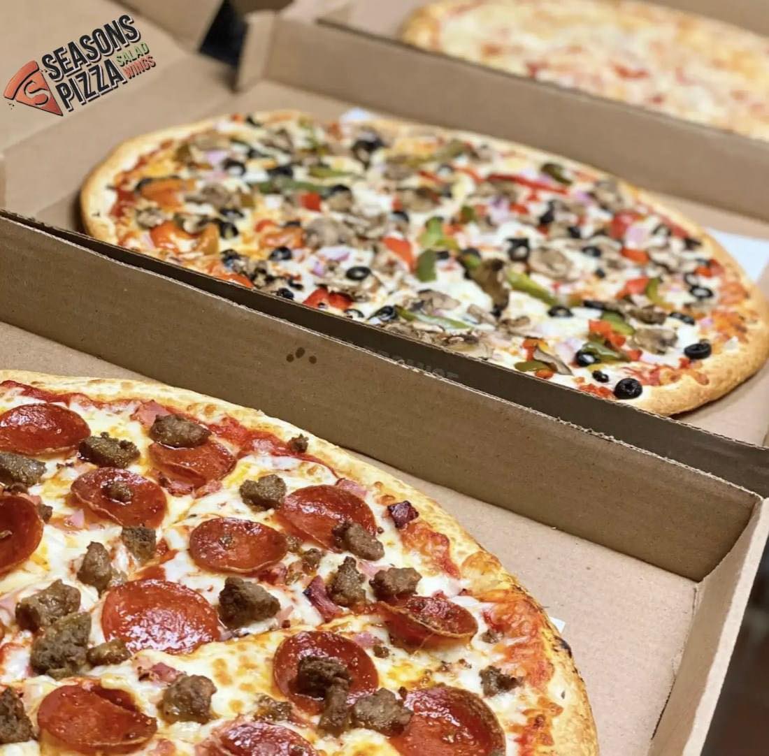 $10.99 Triple Combo Dine-In Special at Seasons Pizza icon
